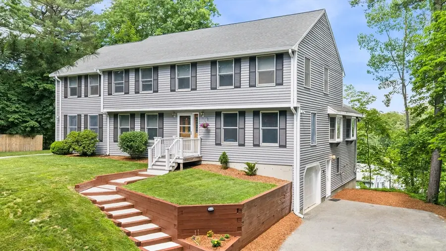 10 Grandview Rd, Reading, MA 01867 - #3