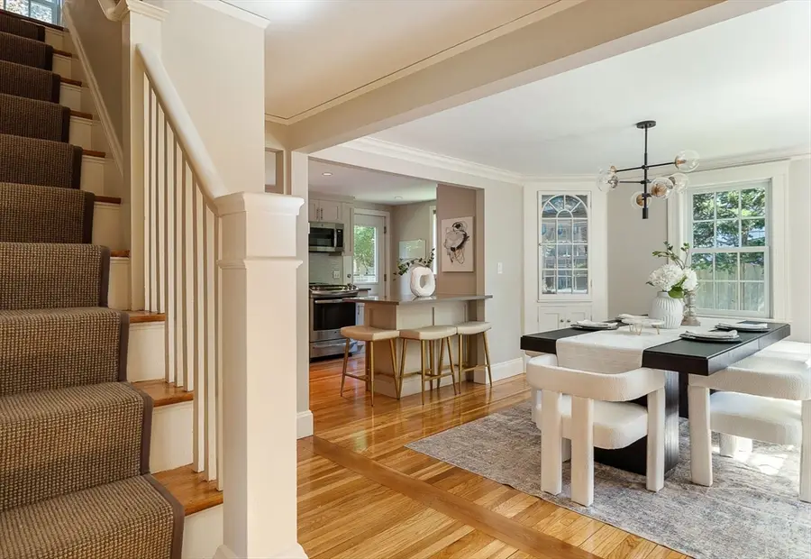 93 Manchester Rd, Newton, MA 02461 - #2