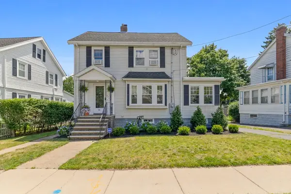 18 Roberts Rd, Medford, MA 02155