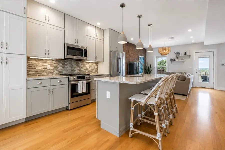 40 Thomas Park #2, Boston, MA 02127 - #3