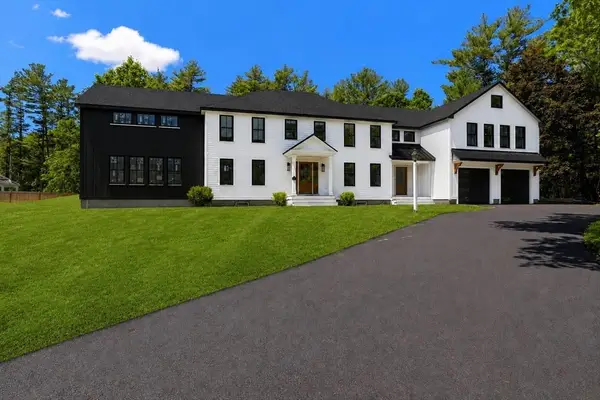 41 Westford Farm Rd, Duxbury, MA 02332