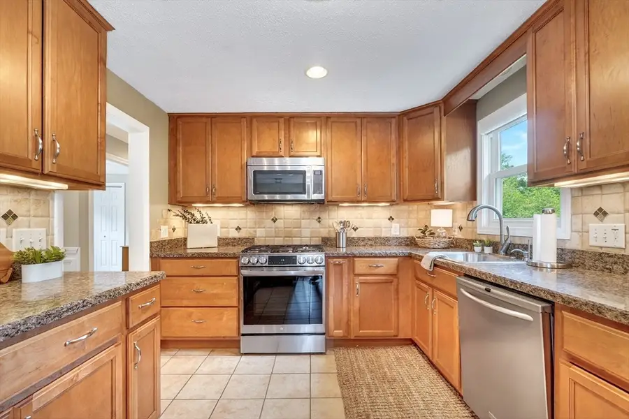 104 Hartwell Rd, Bedford, MA 01730 - #2