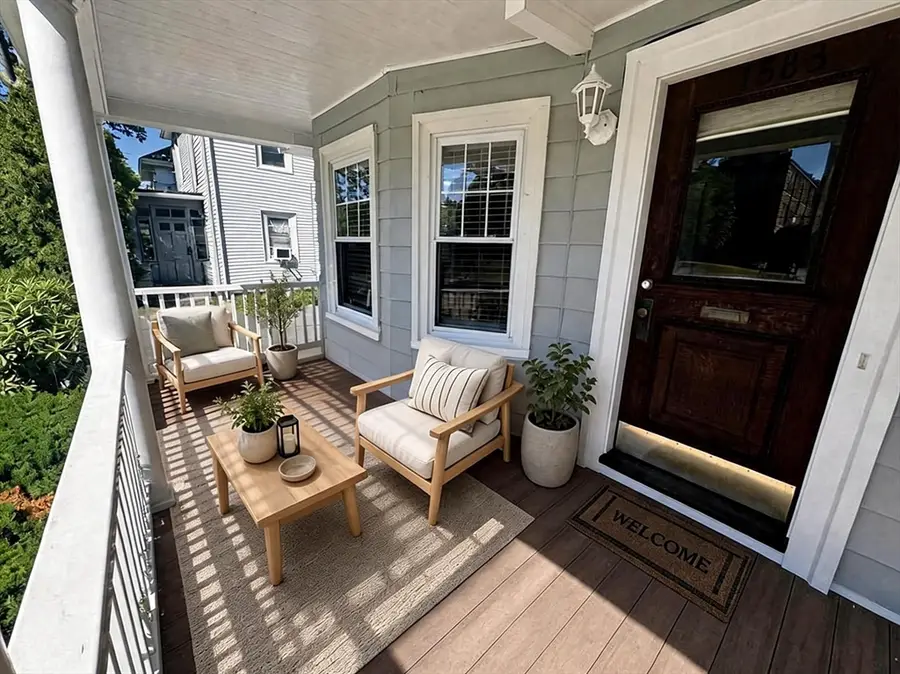 1581 Washington St #1, Newton, MA 02465 - #2