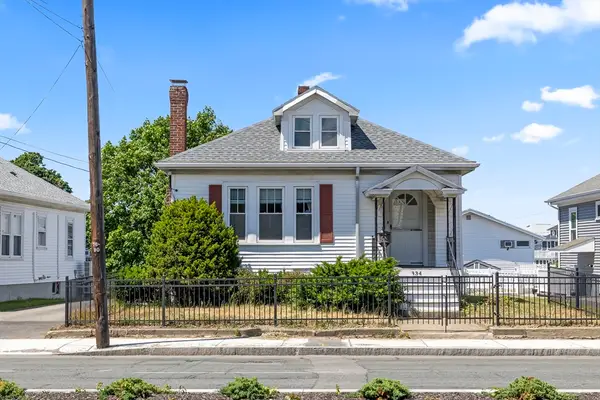 334 Sea St, Quincy, MA 02169