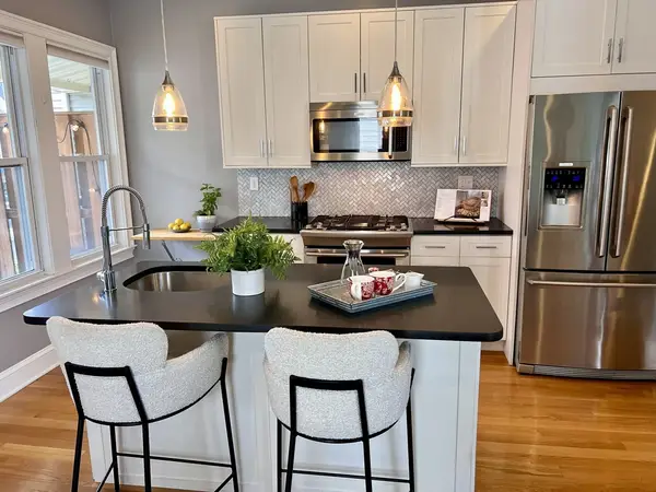 12-14 Pitman #12A, Somerville, MA 02144