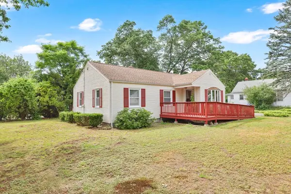 232 Almira Rd, Springfield, MA 01119