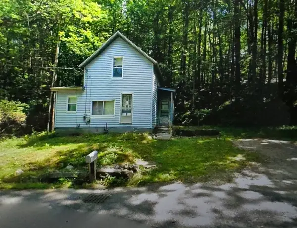 262 Harugari St, Athol, MA 01331