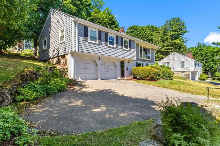 38 Robinhood Rd, Winchester, MA 01890 - #2