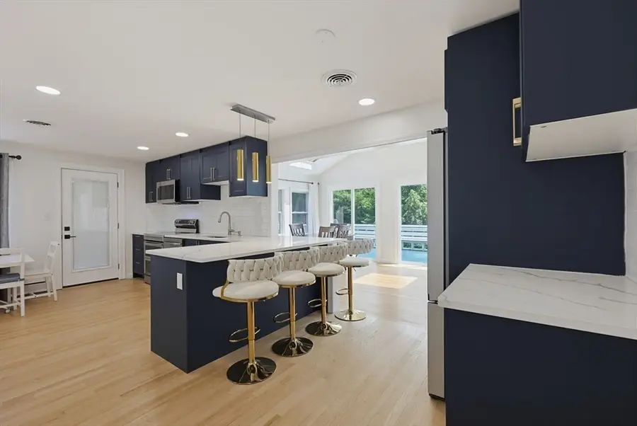 138 Tolman St, Newton, MA 02465 - #2