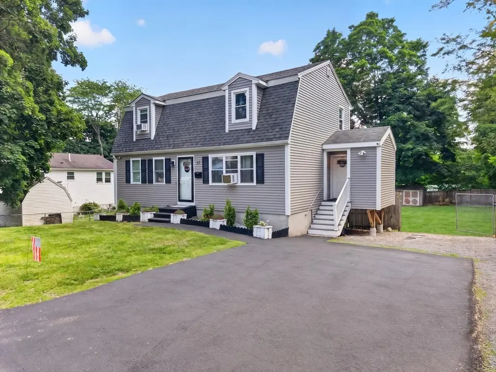 71 Whittier St, Haverhill, MA 01830 - #1