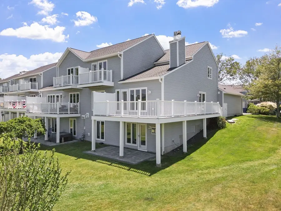 17 Fairway Dr. #Oceanview, Plymouth, MA 02360 - #3