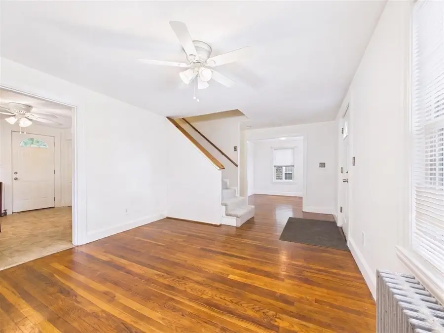 198 Pond St., Rockland, MA 02370 - #2