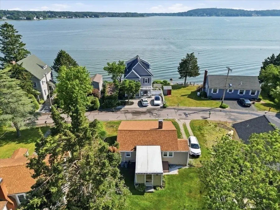 15 Shore Dr, Kingston, MA 02364 - #3