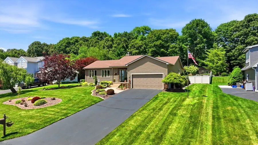 57 Valley View Dr, Ludlow, MA 01056 - #2