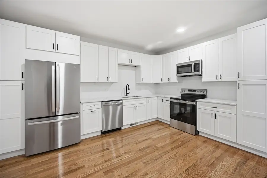 24 Nashua Rd #1, Pepperell, MA 01463 - #3