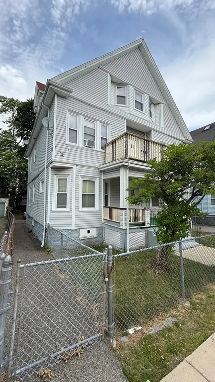 32 Clarkwood St, Boston, MA 02126 - #3