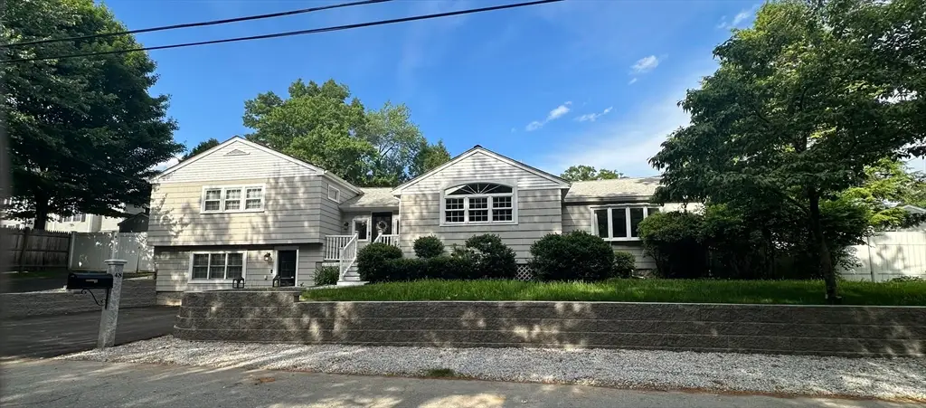 48 Juniper St, Billerica, MA 01821 - #1