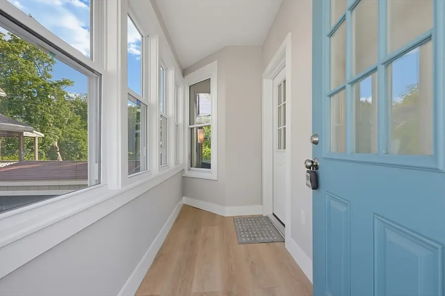 26 Pleasant St, Beverly, MA 01915 - #2