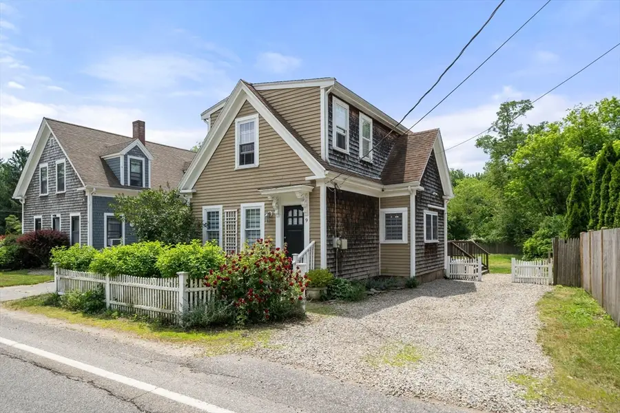 9 Maple St, Kingston, MA 02364 - #2