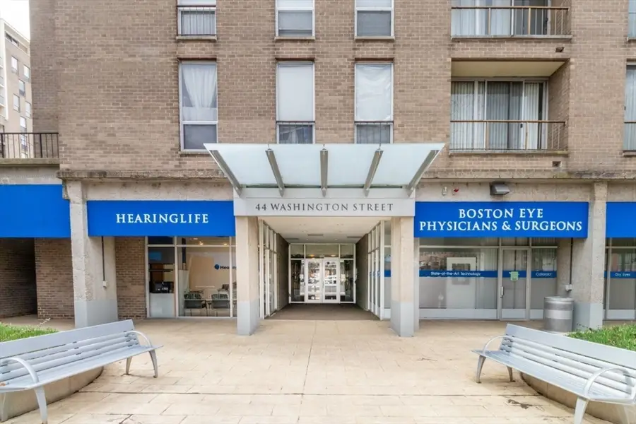 44 Washington St. #913, Brookline, MA 02445 - #2