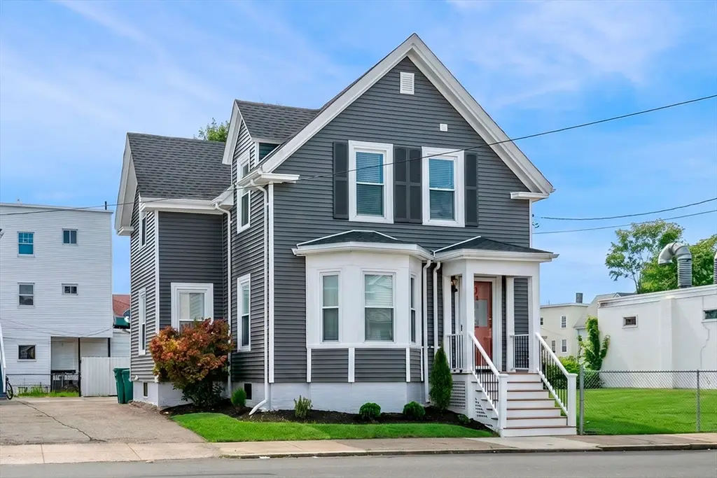 8 Chestnut St, Lynn, MA 01902 - #1