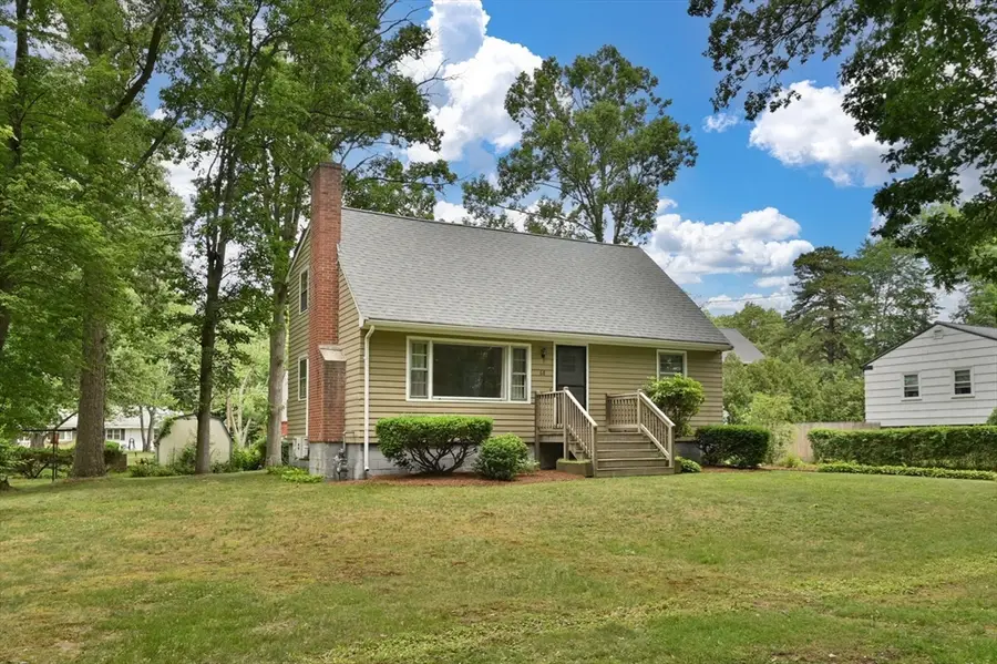 68 Kernwood Ave, Tewksbury, MA 01876 - #3