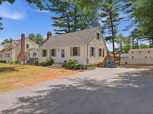 36 Bridge St, Billerica, MA 01821
