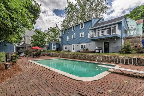67 Cook Avenue, Chelsea, MA 02150