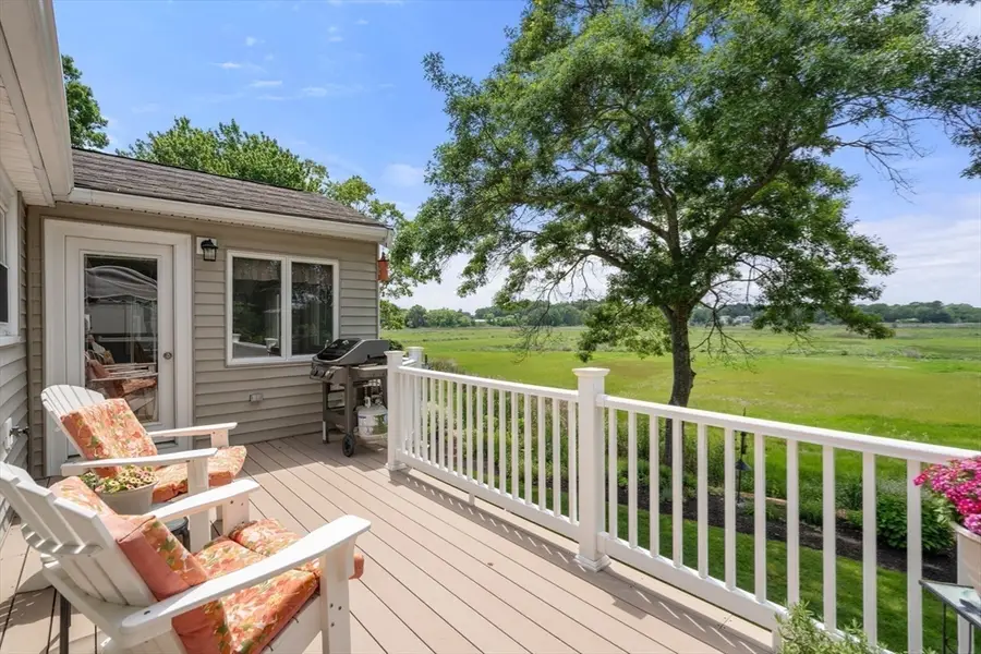 18 Liberty Rd, Marshfield, MA 02050 - #3
