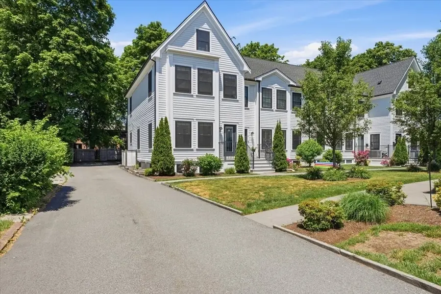 21 Chickatawbut Street #1, Boston, MA 02122 - #3