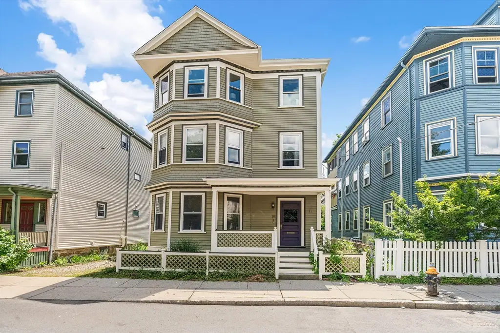 17 Spalding St #3, Boston, MA 02130 - #1