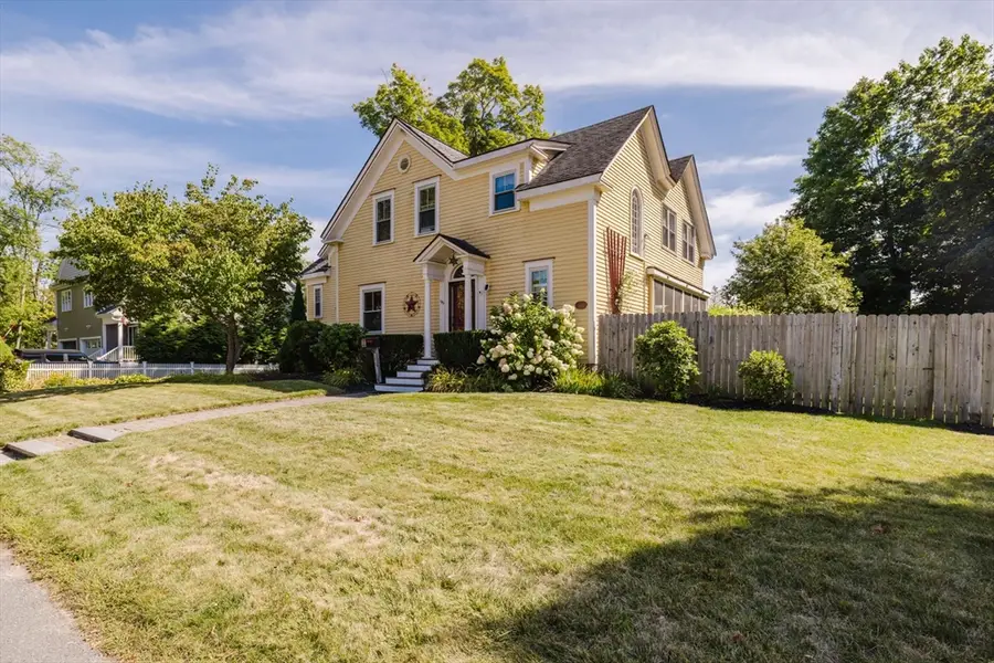 99 Pleasant St, Mansfield, MA 02048 - #2