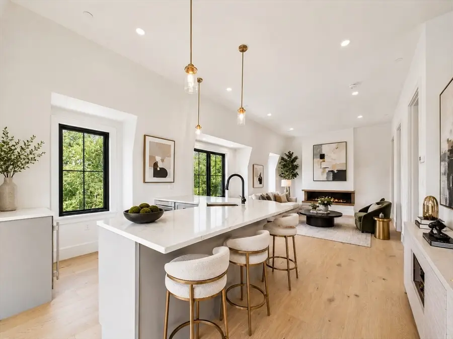 1674 Columbia, Boston, MA 02127 - #2