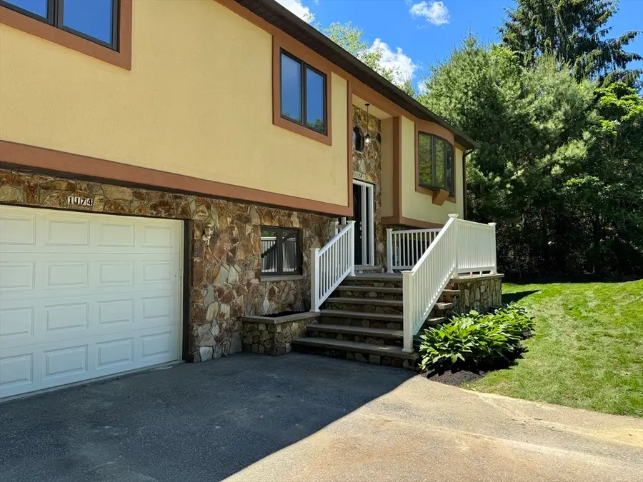 1174 Old Fall River Rd, Dartmouth, MA 02747 - #2