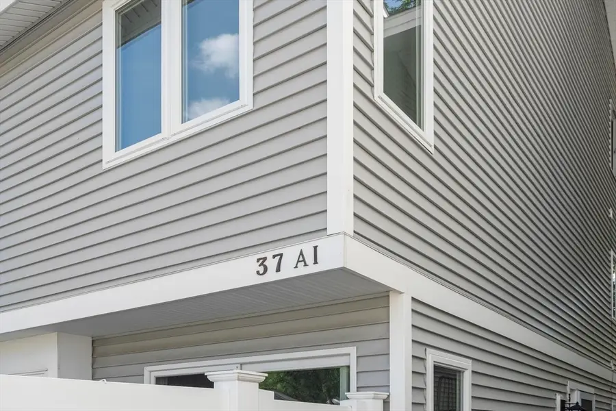 37 Meadow Pond Dr #I, Leominster, MA 01453 - #2