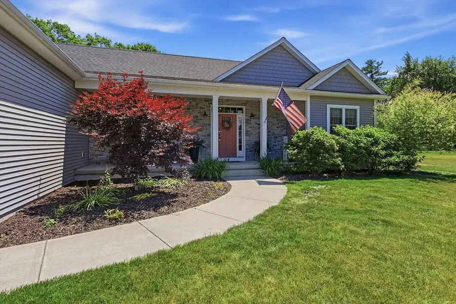 4 Honeybird Run, Southwick, MA 01077 - #2