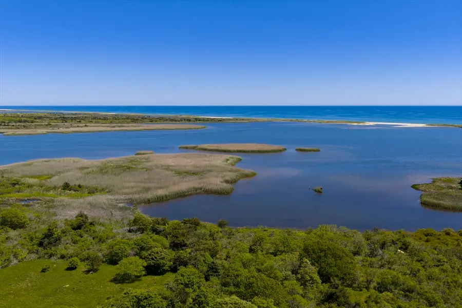 8 Snail Road, Chilmark, MA 02535 - #2