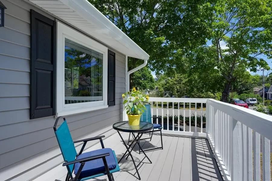 15 Jefferson Ave, Saugus, MA 01906 - #3