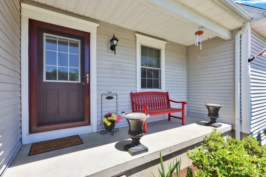 94 Meadowbrook Rd, East Longmeadow, MA 01028 - #3