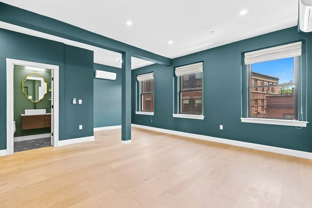 166 Salem St #8, Boston, MA 02113 - #1