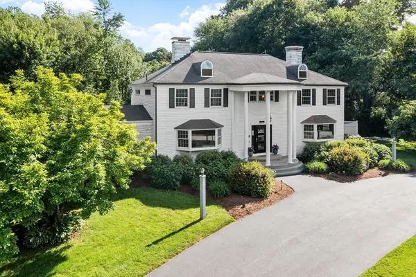 1 Bryant Avenue, Shrewsbury, MA 01545