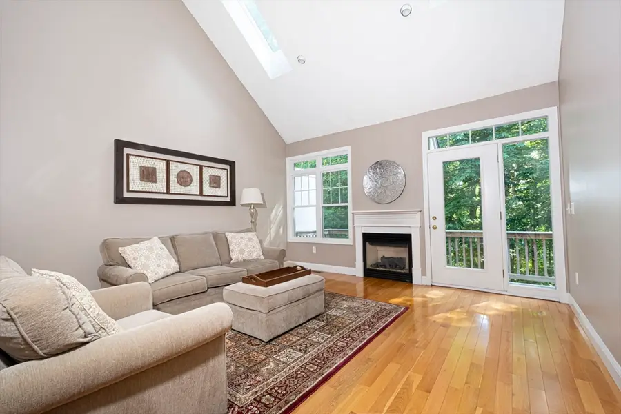 70 Lincoln Ln #70, North Grafton, MA 01536 - #3