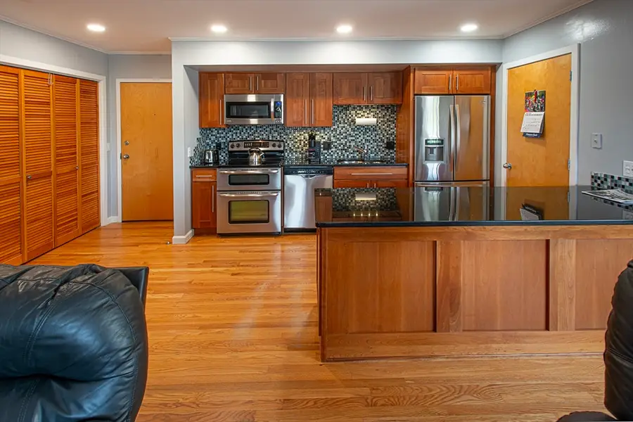 351 Pleasant Street #11, Northampton, MA 01060 - #3