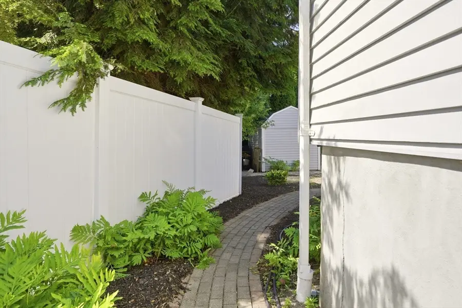 100 Westland Ave, Newton, MA 02465 - #3