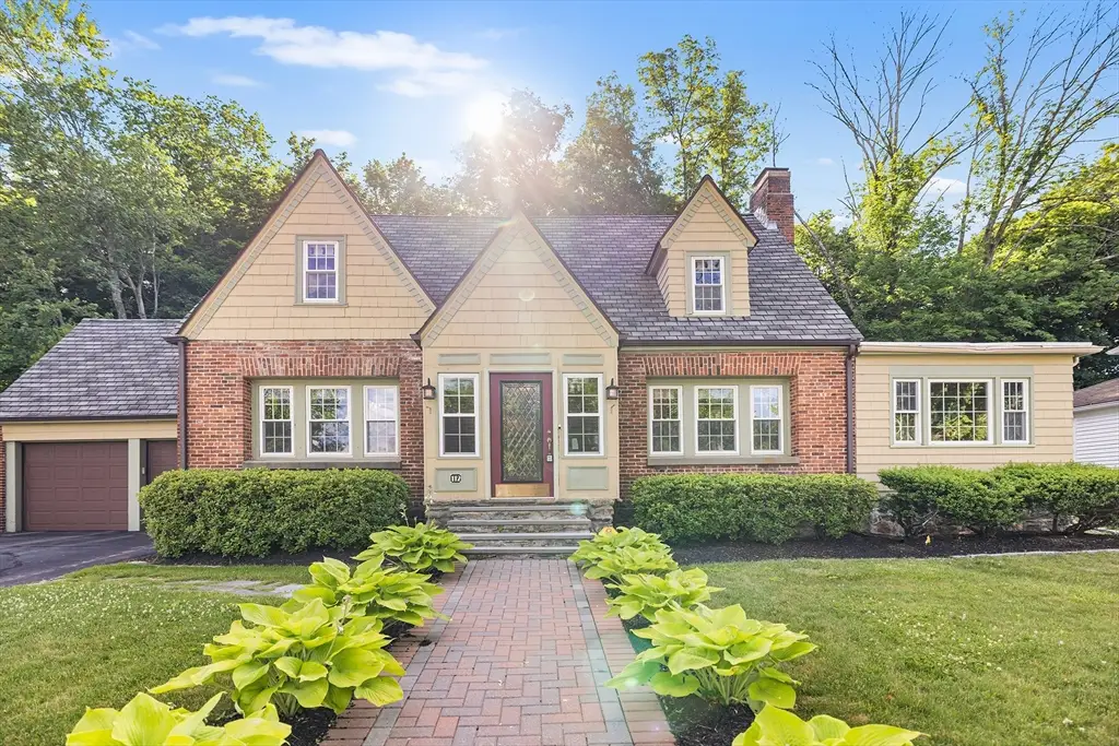 112 Newton Ave N, Worcester, MA 01609 - #1