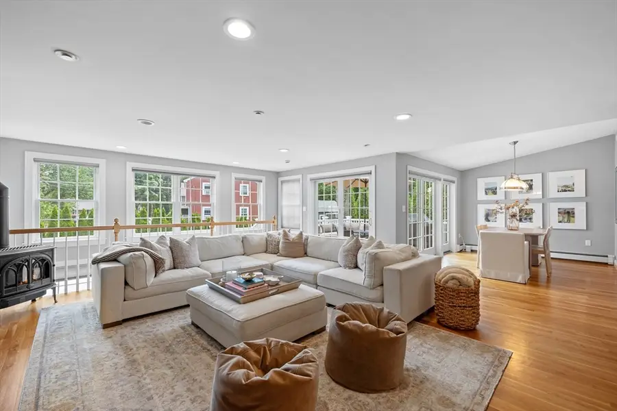 299 Pearl St, Reading, MA 01867 - #2