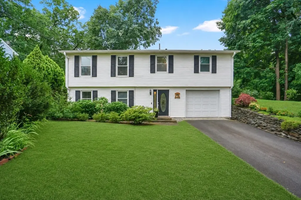 157 Meadow Rd, Longmeadow, MA 01106 - #1