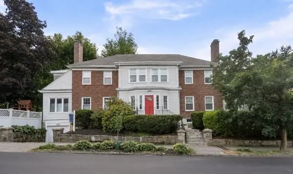 95 Langley Rd #1, Newton, MA 02459