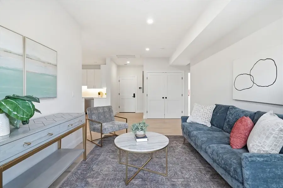 66 Tileston St #5, Everett, MA 02149 - #3