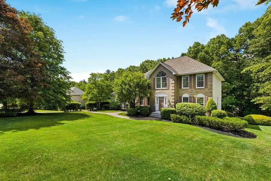 10 Morgan Dr, Methuen, MA 01844 - #2